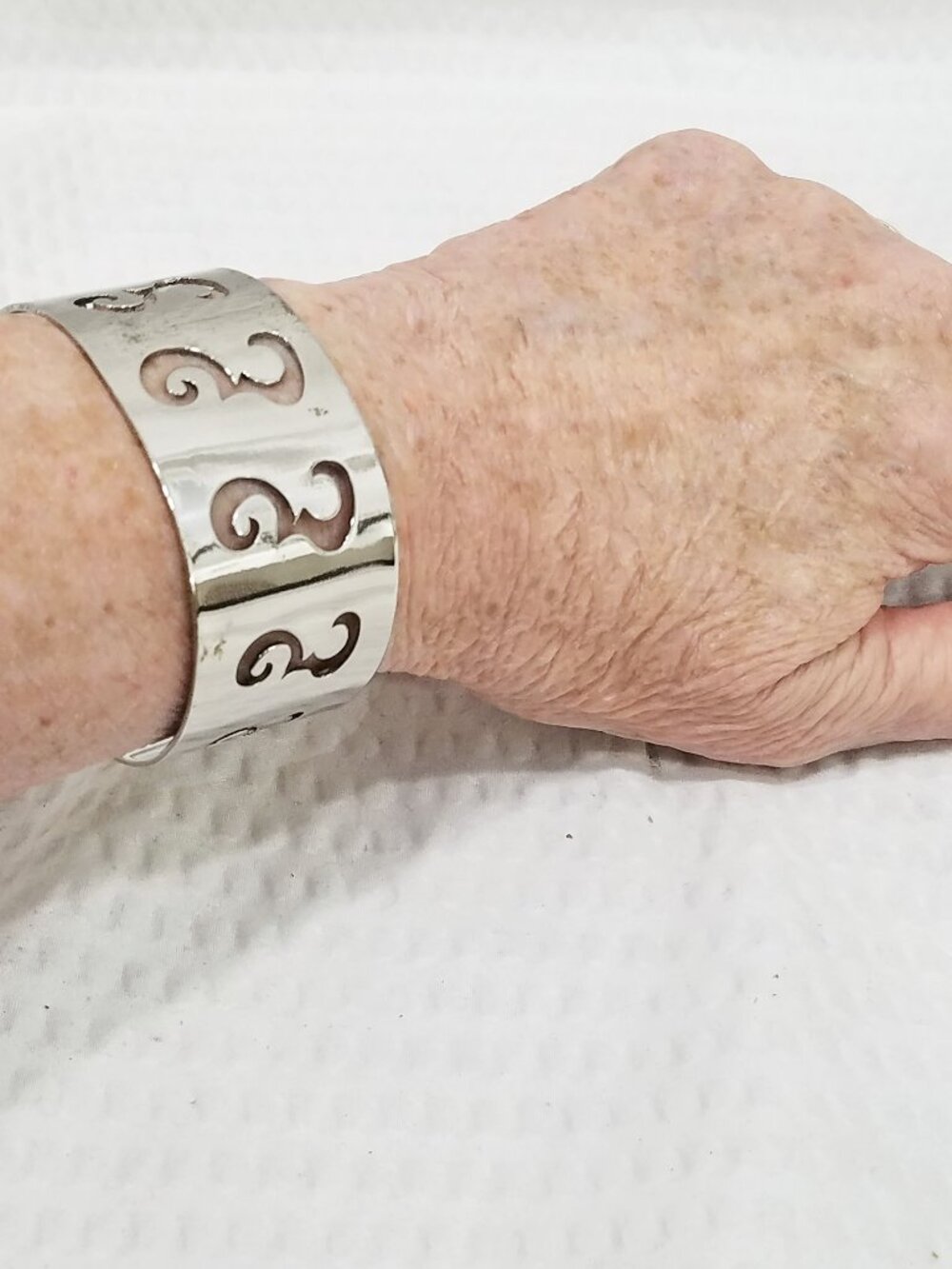 Vintage Polished Silver Tone Cuff  - Modernist Openwork S-Scroll Design Bracelet